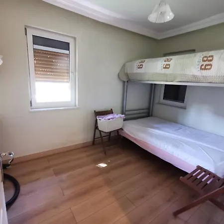 Cheerful 3 Bedroom Summer House 100m To The Beach. * 쿠사다시